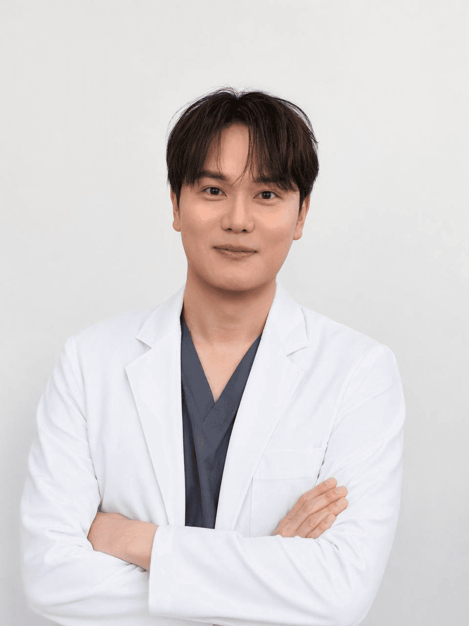 清潭ボムオン医院 ドウォンギュ院長 · ワンデー K-Beauty施術パッケージ 3